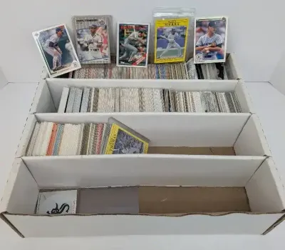 Large Collection of Baseball Cards