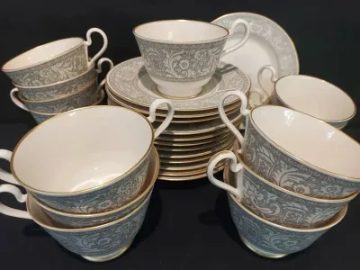 FRANCISCAN MASTERPIECE RENAISSANCE FINE CHINA TEACUPS/SAUCERS