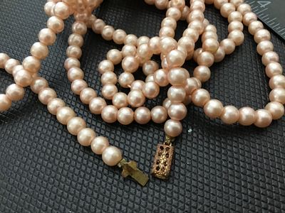 Vintage Pink Faux Pearl Strand Necklace