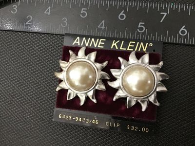 Vintage Anne Klein Silver Tone Sunburst Faux Pearl Clip-On Earrings