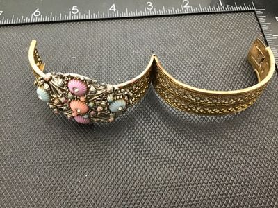 Vintage Art Deco Filigree Hinged Cuff Bracelet with Pastel Cabochons rhinestone