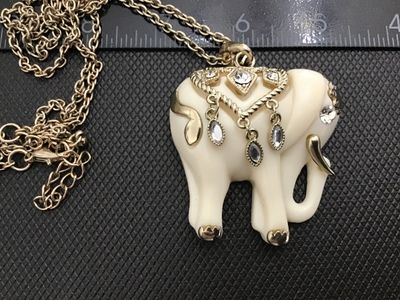 Vintage Avon NRT Ivory Colored Rhinestone Elephant Statement Necklace