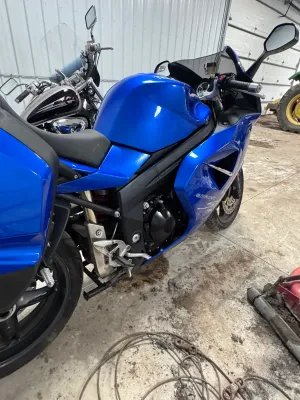 2005 Triumph Sprint ST 1050 Sport Touring Motorcycle