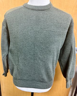 Glenhusky of Scotland Wool Sweater with Suede Patches - Size Large