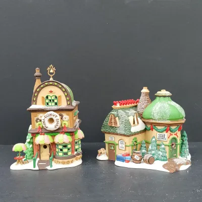 LOT 167: Department 56 North Pole Series Mini-Donut Shop and Cold Care Clinic
