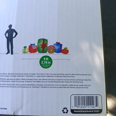 LOT 119: Inflatable 7.5ft Christmas Tree with Inflatable Holiday Gift Collection