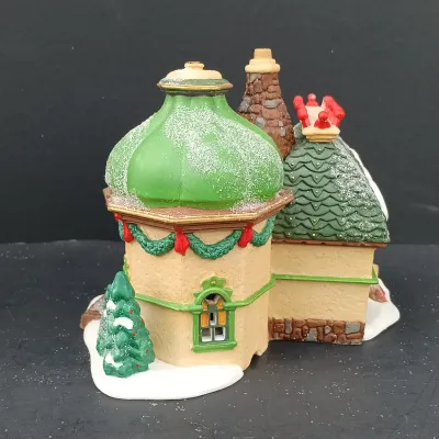 LOT 167: Department 56 North Pole Series Mini-Donut Shop and Cold Care Clinic