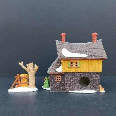 LOT 127: Department 56 New England Series Sleepy Hollow Ichabod Crane's Cottage, Sleepy Hollow Church and Harvest Time