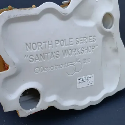 LOT 121: Department 56 North Pole Series Post Office, Santa's Workshop and Reindeer Barn