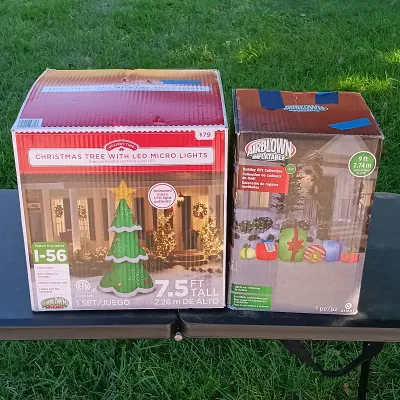 LOT 119: Inflatable 7.5ft Christmas Tree with Inflatable Holiday Gift Collection