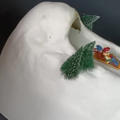 LOT 177: Department 56 Village Animated Hill and North Pole Series Downhill Elves