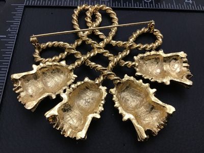 Vintage Gold-Tone Tassel Knot Brooch Pin Statement