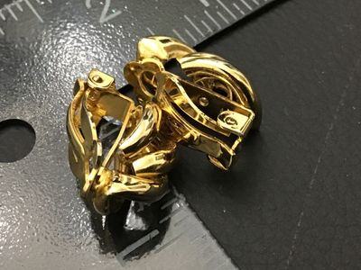 Vintage Gold-Tone Interlocking Ribbon Clip-On Earrings
