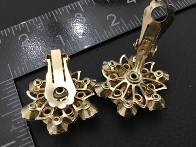Vintage Gold Tone Yellow Rhinestone Clip-On Earrings