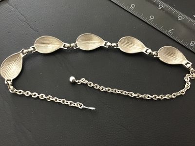 Vintage Silver-Tone Textured Shell Link Choker Necklace