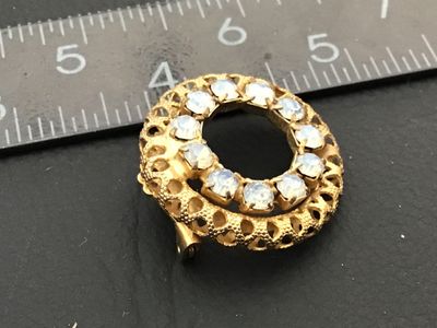 Vintage Gold Tone Wreath Brooch with Faux Glass Opal Cabochons