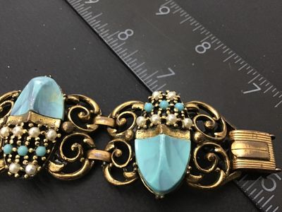 Vintage Gold-Tone Faux Turquoise and Pearl Scarab Link Bracelet