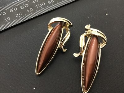 Vintage Gold-Tone and Brown Cabochon Clip-On Earrings