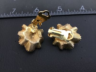 Vintage ART Gold Tone Faux Pearl & Rhinestone Clip-On Earrings