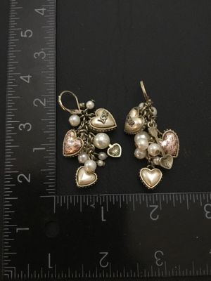 Vintage Style Faux Pearl & Heart Dangle Charm Earrings
