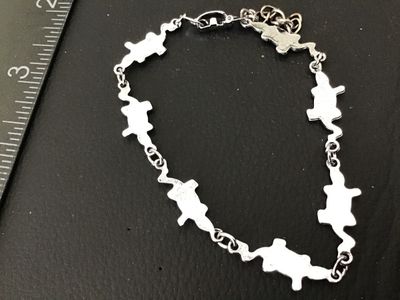 Silver-Tone Sea Turtle Link Bracelet with Colorful Faux Opal Inlays