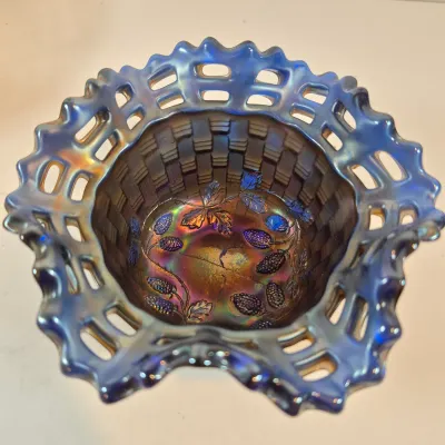 LOT 111: Collection of Carnival Glass from Fenton & Imperial Glass