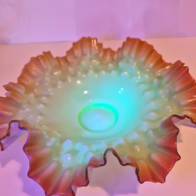 LOT 49: Victorian Bride's Bowl with Uranium Glass Crimped Bowl in Homan Silverplate Base