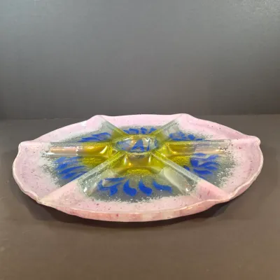 LOT 121: Art Glass Menorah by Stephen Schlanser, Fused-Art Glass Seder Plates & Etched Glass Dreidel