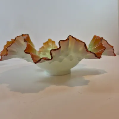 LOT 49: Victorian Bride's Bowl with Uranium Glass Crimped Bowl in Homan Silverplate Base