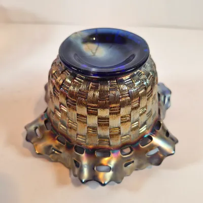LOT 111: Collection of Carnival Glass from Fenton & Imperial Glass