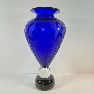 LOT 109: Steven Correia Artist Proof Acid-Etched Floral Art Glass Vase-13" Signed