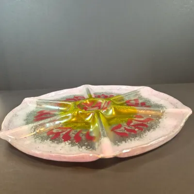 LOT 121: Art Glass Menorah by Stephen Schlanser, Fused-Art Glass Seder Plates & Etched Glass Dreidel