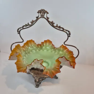LOT 49: Victorian Bride's Bowl with Uranium Glass Crimped Bowl in Homan Silverplate Base