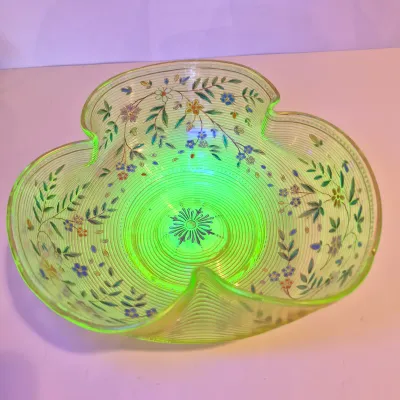 LOT 43: Antique Hand Painted Threaded Uranium Glass Bowl-Bridal Basket Meriden B Silverplate Floral Stand