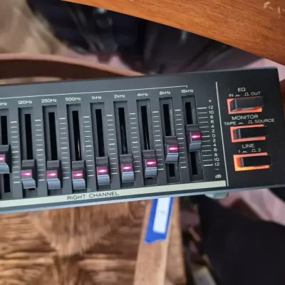 Sale Photo Thumbnail #443