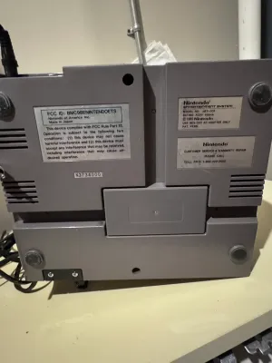 Vintage Nintendo Entertainment System (NES-001) Console with Controller