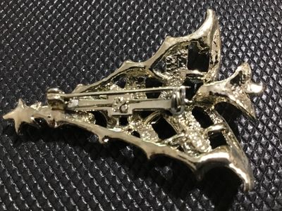 Vintage Gold-Tone Christmas Tree Brooch with Multi-Color Ornaments