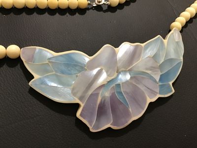 Vintage Mother of Pearl Inlay Floral Bib Necklace
