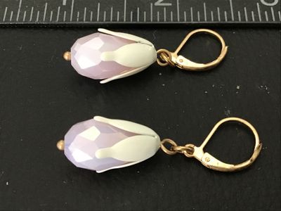 Vintage Style Pink Faceted Glass Tulip Bud Leverback Earrings