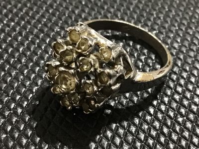 Vintage 18K H.G.E. Lind Cluster Ring Size 6.5