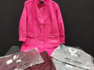 WOMEN'S COAT AND SUITS LOT (SIZE 18W) TALBOTS