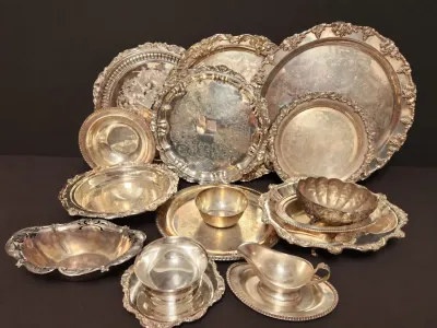 SILVERPLATED DISHES (1)