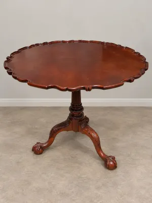 KINDEL CHIPPENDALE-STYLE TILTING TEA TABLE