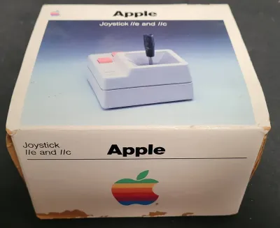 APPLE JOYSTICK IIE & IIC 