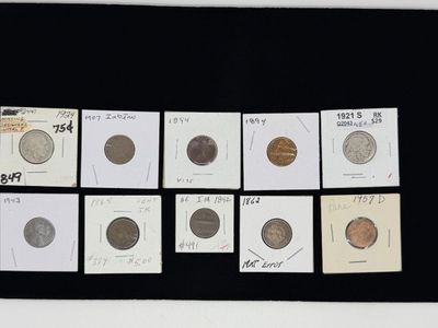 LOT 71: Mixed Lot of US Coins - Pennies and Nickels