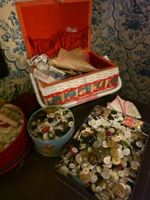 Sale Photo Thumbnail #163