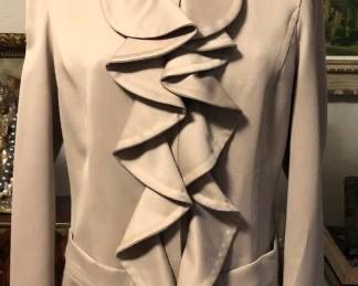 YSL -TOM FORD Light plum-mauve women's suit featuring a prominent ruffled front collar and structured shoulders. MINT