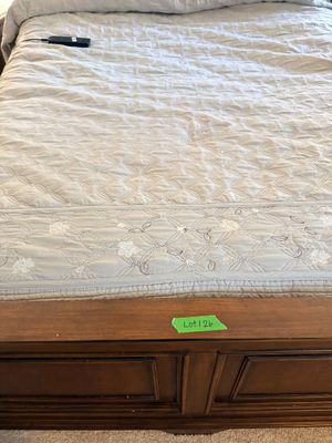 Queen Size Bed with bedding