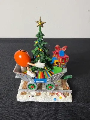 Danbury Mint M&M's Christmas Ferris Wheel Figurine