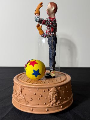 Howdy Doody 50th Anniversary Musical Glass Dome